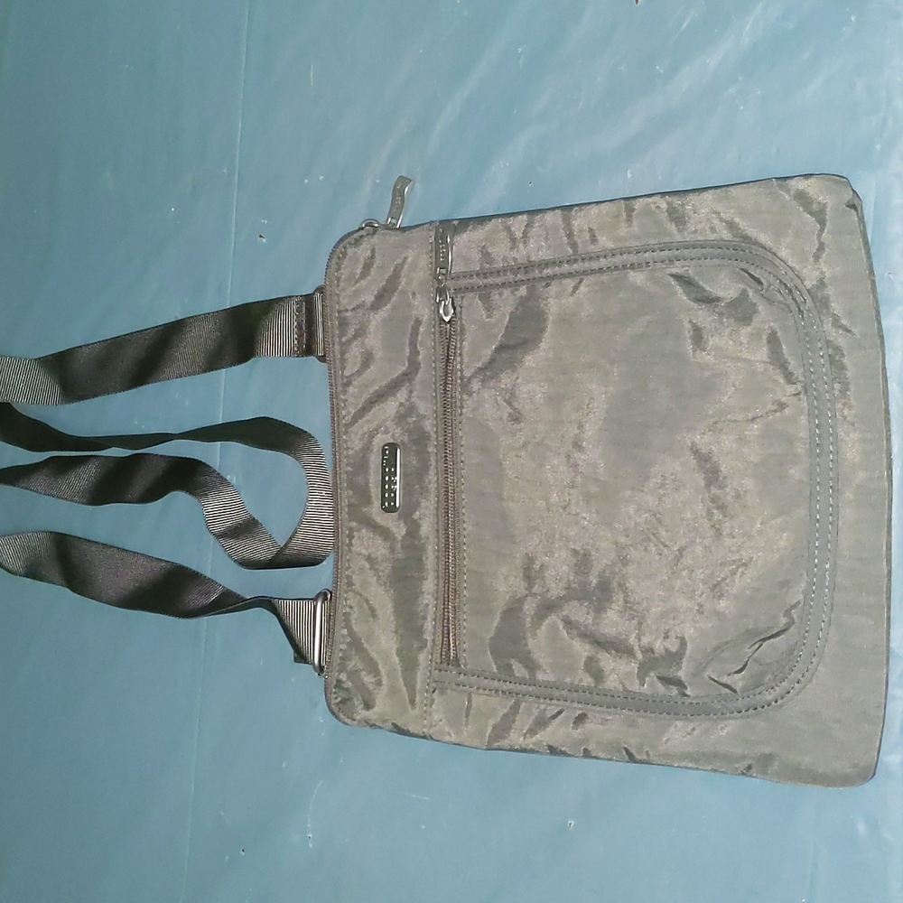 Baggallini Crossbody Bag Grey-Taupe Thin EUC